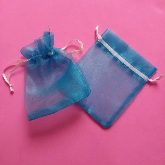 Saquinho Organza Cristal Azul com Fita 7x10cm