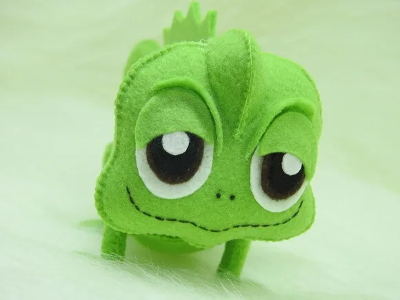 Pascal em Feltro- Enrolados