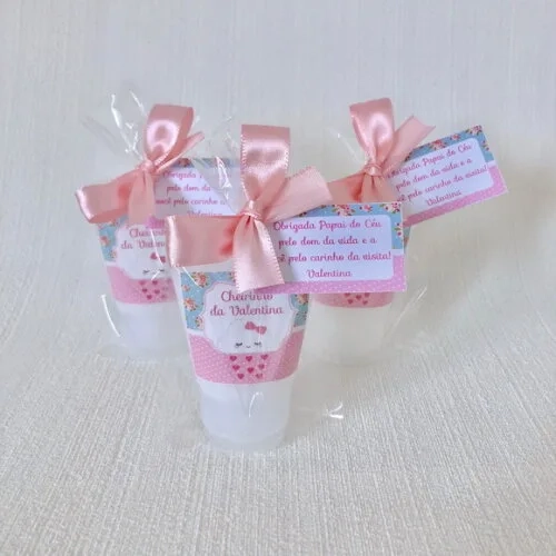 Lembrança Hidratante Floral Chuva de Amor