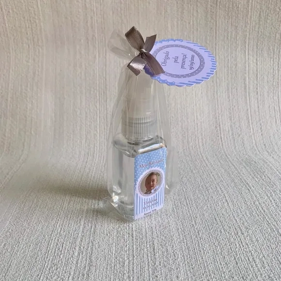 Álcool 70% Spray Lembrancinha Batizado com foto