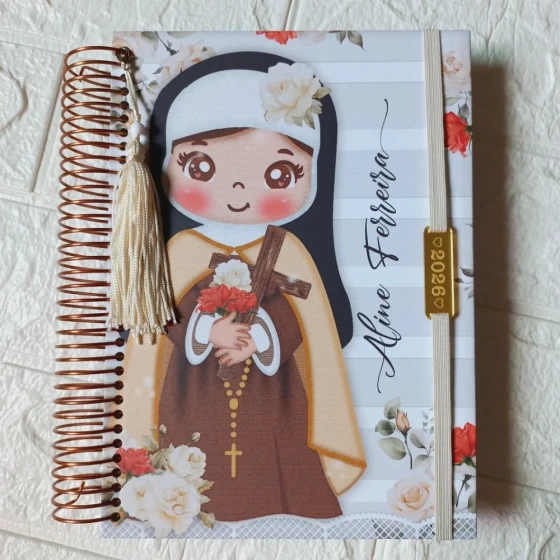 Agenda Católica 2027 com Evangelho Transcrito 1 Dia por Página Santa Terezinha Cute