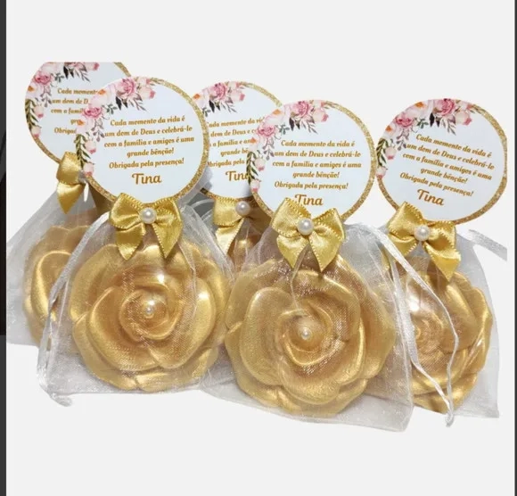 Lembrancinha de Aniversário 70 Anos: Sabonete Flor Aberta