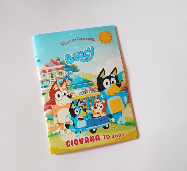 Bluey e Bingo Álbum de Figurinhas + Desenhos para Colorir + Atividades