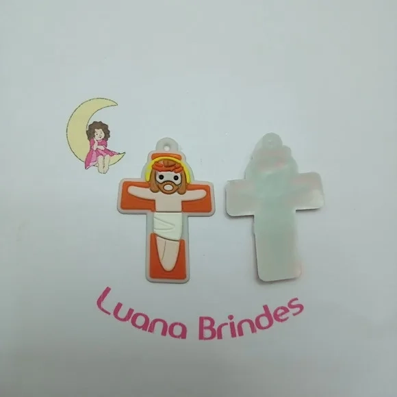 Pingente Crucifixo Cinza de Borracha 5cm Pct 4 Unidades