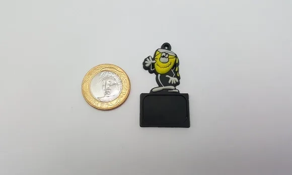 Pingente Emborrachado de Copo de Ceveja com Imã
