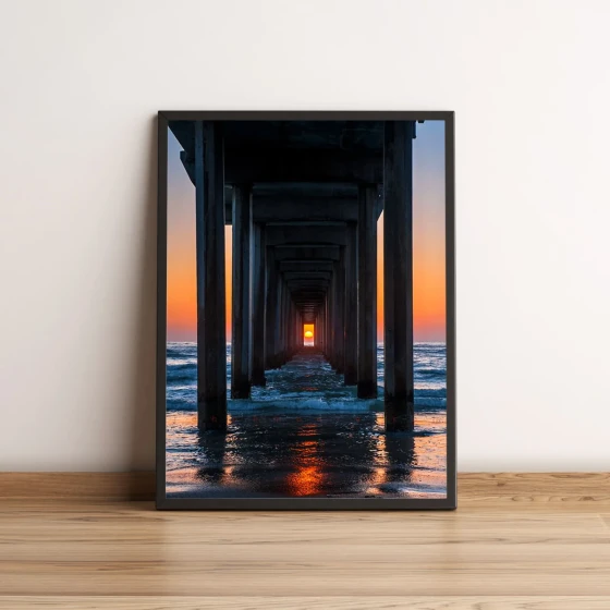 Quadro luz do sol entre pilares ao mar 123