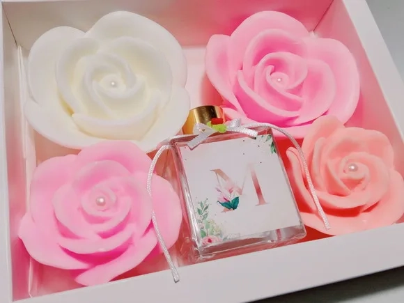Presente de Aniversário, Aromatizador com Sabonetes de Rosas