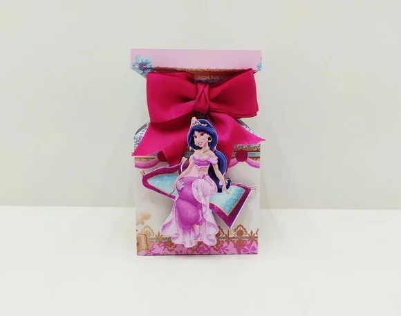 Kit 60 Lembrancinhas Jasmine