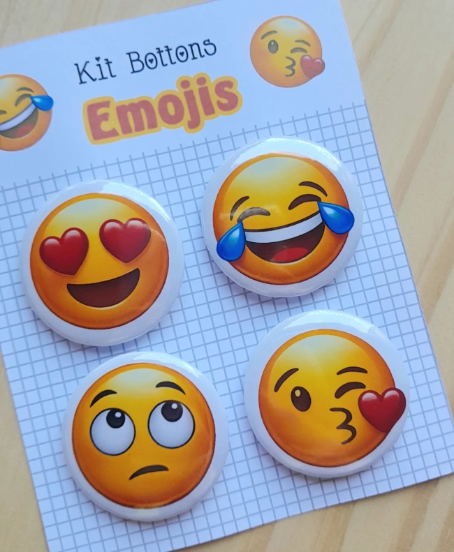 Cartela c/ 04 Bottons Tema Emojis