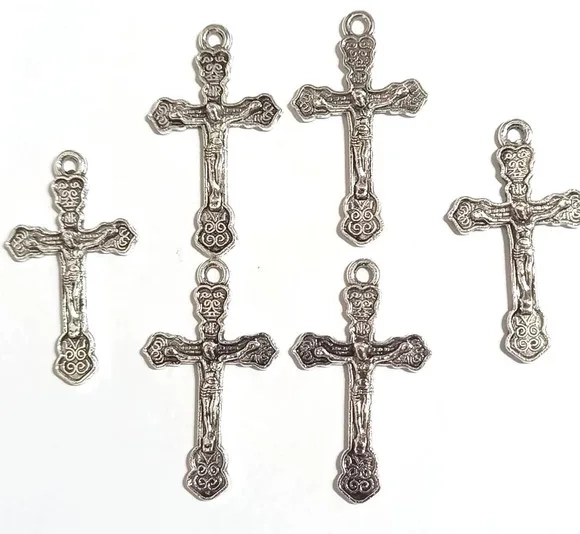 Pingente Crucifixo Prata - 12 Unidades