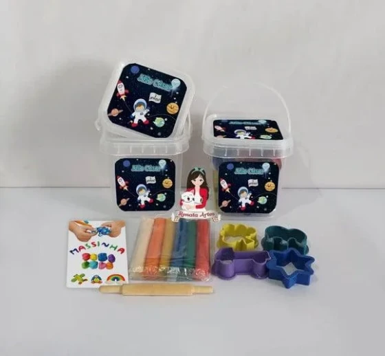 Kit Massinha no Baldinho Personalizado Astronauta