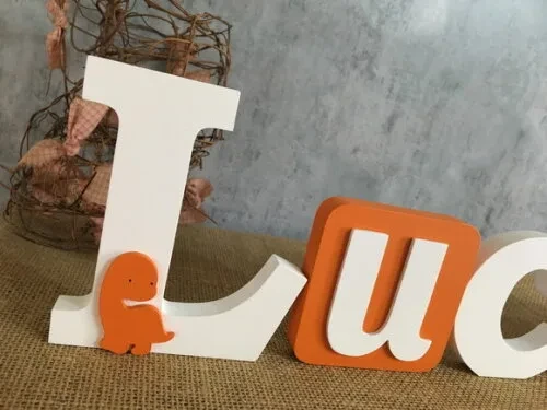 Letras de mdf -nomes Blocos Dinossauro