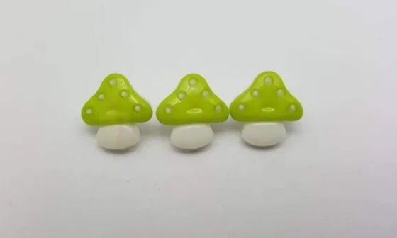 Aplique Botão de Cogumelo Verde de 1,5cm - 20 unidades