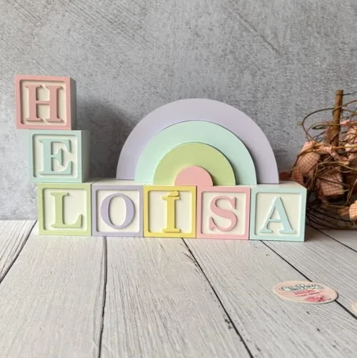Tons Pastel Cubos 6x6cm Ts + Arco Íris. Decoração Bebê