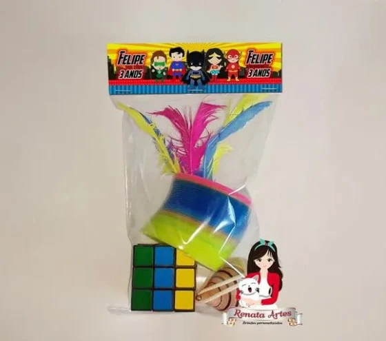 Kit Brinquedos Retrô Personalizado Tema Liga da Justiça Baby