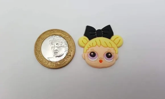 Aplique da LOL Curious QT Emborrachado de 3cm
