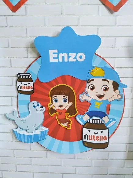 Kit 30 Lembrancinhas Lucas Neto e Gigi