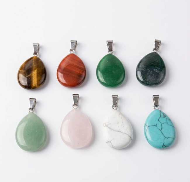 Colar Cordão de Couro com Pingente Gota - Escolha Sua Pedra Energética