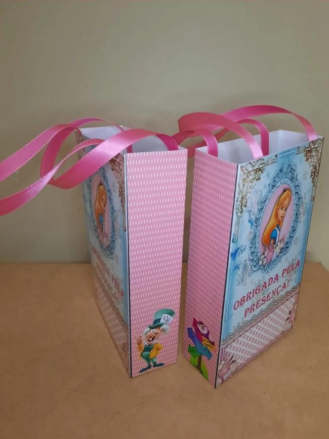 Sacolinhas Personalizadas Alice no Pais das Maravilhas para Lembrancinhas