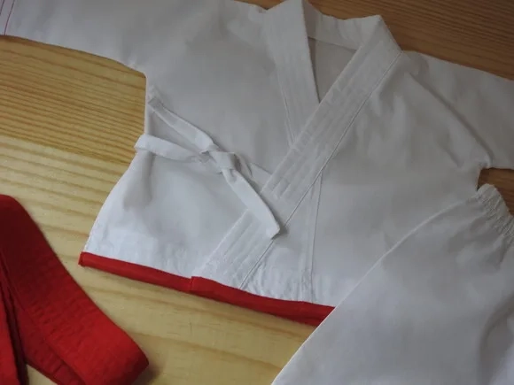 Conjunto Kimono Karatê para Boneca - Bebe Grande