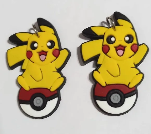 Pingente Pikachu Emborrachado - 5 Unidades