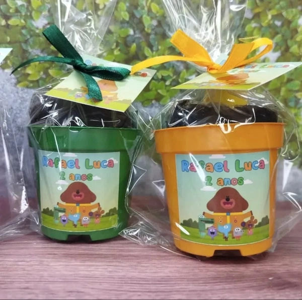 20 unidades Kit Jardinagem Hey DUGGEE - Trabalhamos com qualquer tema - Informar tema no chat.