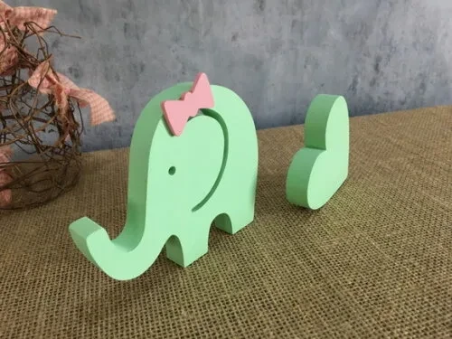 Elefantinho de MDF + Coração