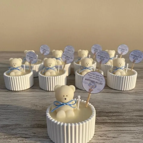 Vela Aromática de Gesso Decorada com Urso para Lembrancinhas