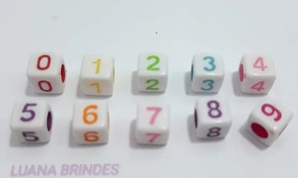 Dadinhos Branco C/numeros Colorido - 6mm - Pct C/50 Unidades