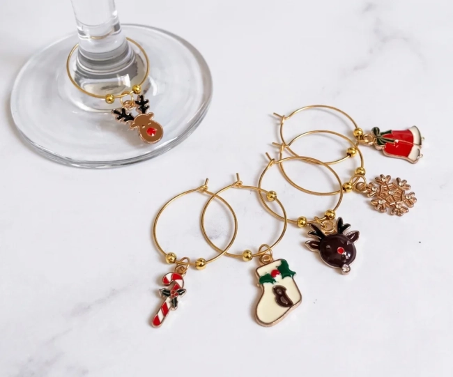 Marcadores identificador de taça natalinos esmaltados - kit com 6 aros Natal/ mesa posta ( escolha o seu)