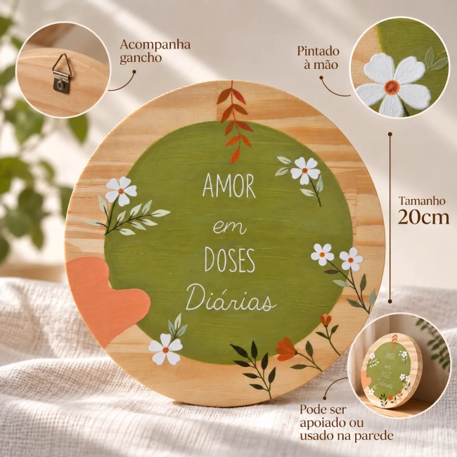 Placa Decorativa de Madeira Amor em Doses Diárias | Pintada à Mão