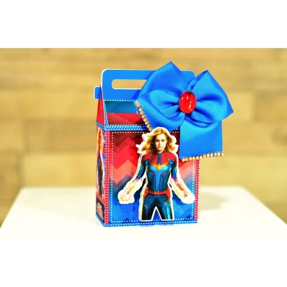 Kit 30 Lembrancinhas Capitã Marvel