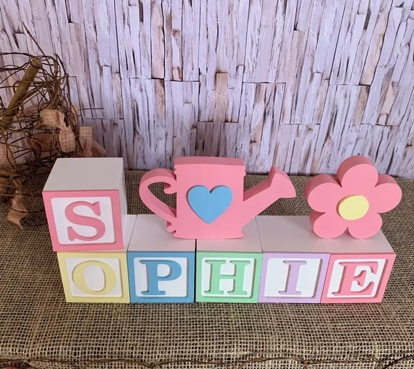 Candy Colors - 6x6cm + Regador + Flor Decoração Bebê