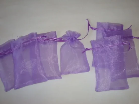 Saquinhos de Organza Cristal com Fita 8x12 - 60 Peças