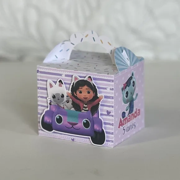 Kit 60 Lembrancinhas a Casa Mãgica da Gabi