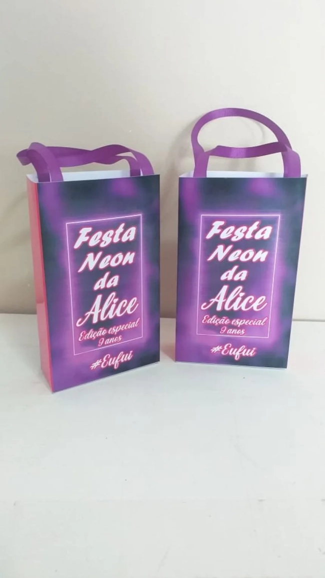 Sacolinhas Personalizadas Neon para Lembrancinhas