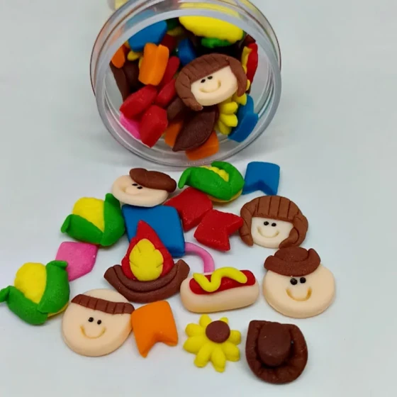Box 40 Mini Confeitos Festa Junina para decorar doces