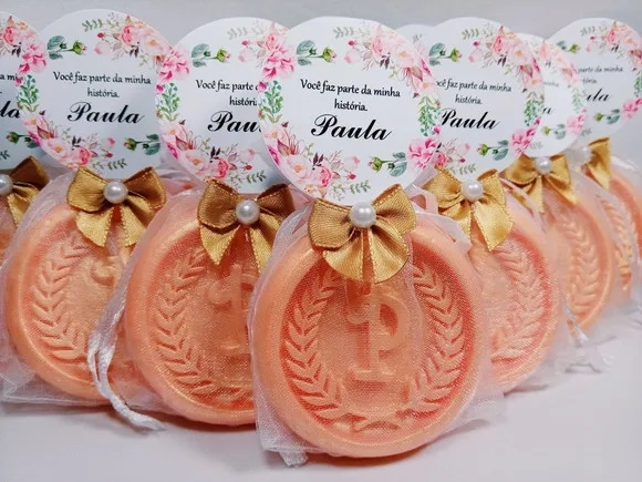 Lembrancinha Personalizada: Sabonete Letra Inicial do Nome