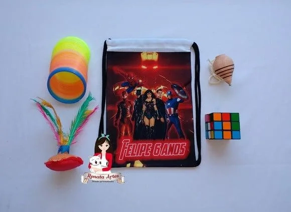Mochila Brinquedos Retrô Tema Super Heróis 2