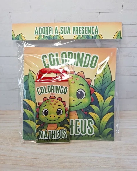 Livrinho de Colorir com Giz de Cera - Lembrancinha de Festa