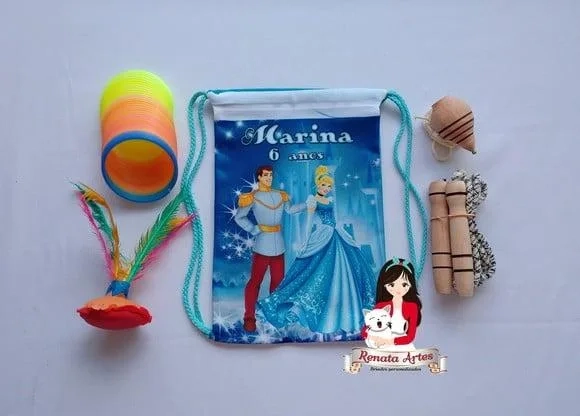 Mochila Boa Infância Tema Cinderela