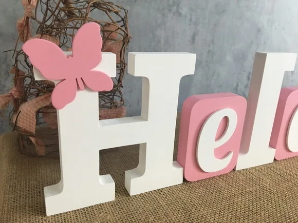 Letras de MDF em Bloco Com Borboleta