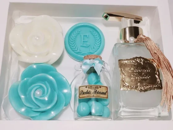 Presente de Aniversário, Sabonete Líquido Luxo com Sabonetes