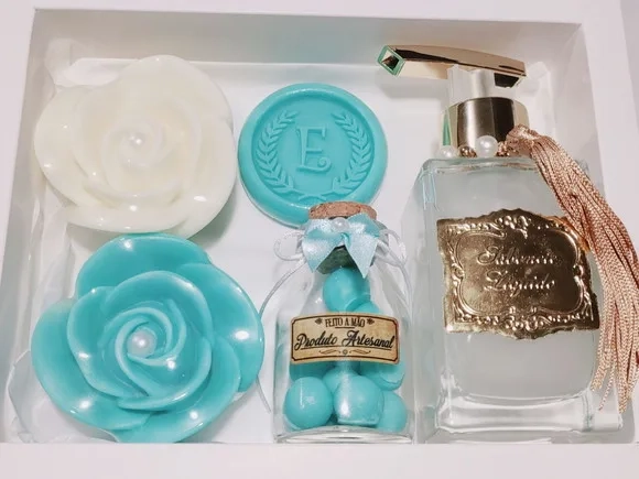 Presente de Aniversário, Sabonete Líquido Luxo com Sabonetes