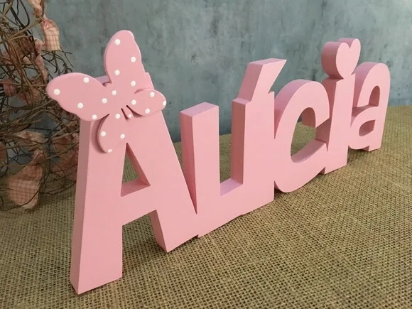 Nome em MDF Personalizado com para Quarto de Bebê - Letras Decorativas Infantis - Tema Jardim das Borboletas