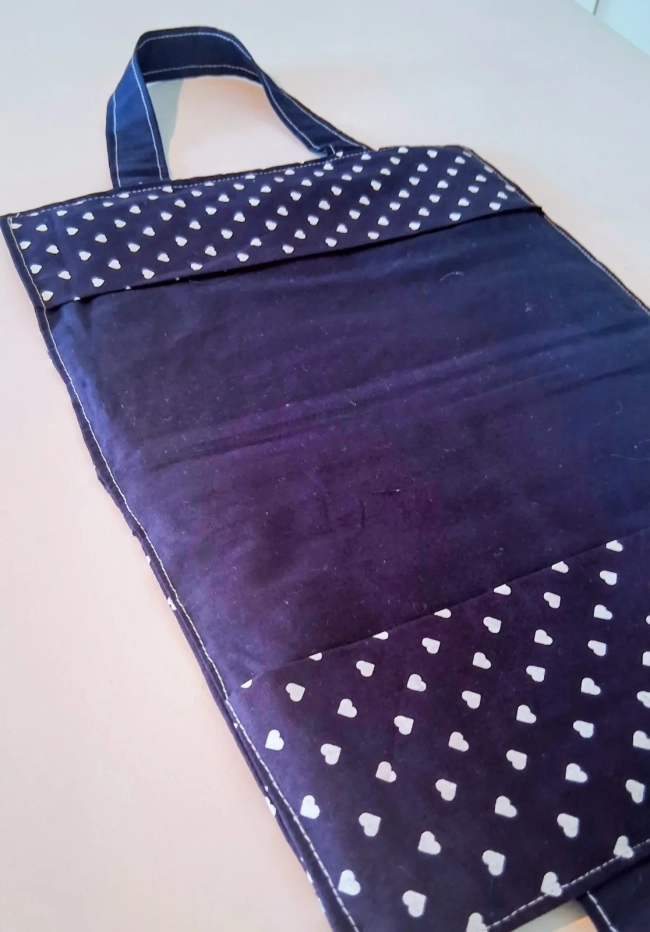 Capa de Livro em tecido com bolso estampa de coração