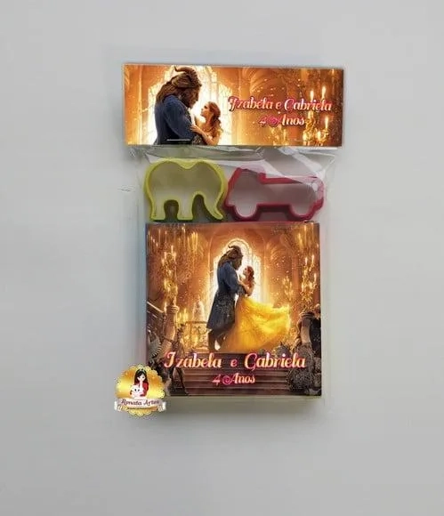 Massinha na Lapela com Forminhas a Bela e a Fera Filme