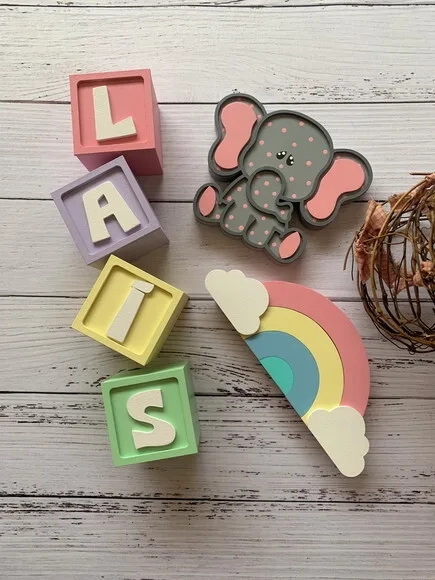 Decoração Bebê Candy Cubos 6x6cm Ts + Arco Íris+ Elefante Pi