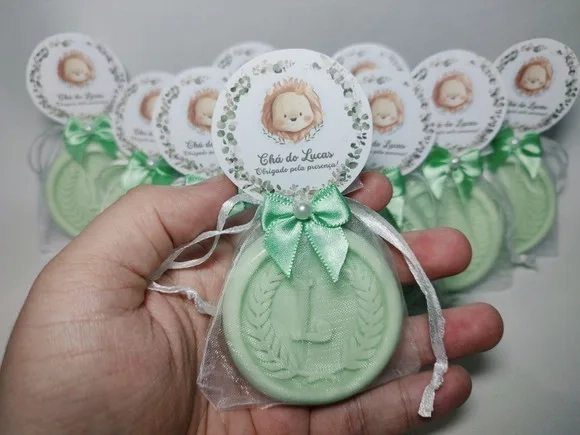 Lembrancinha Chá de Bebê: Sabonete Letra Inicial do Nome