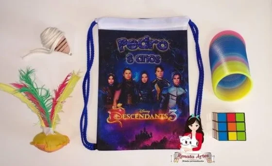 Mochila Brinquedos Retrô Tema Descendentes Menino Azul